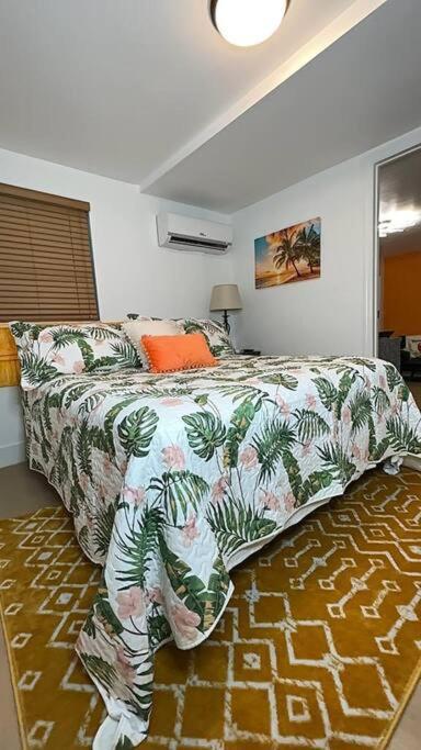 Sleeps 3, Casa Tropical In Miami公寓 外观 照片