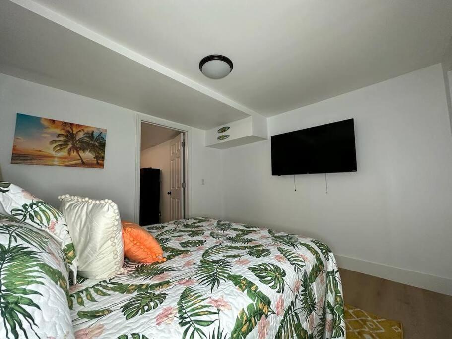 Sleeps 3, Casa Tropical In Miami公寓 外观 照片